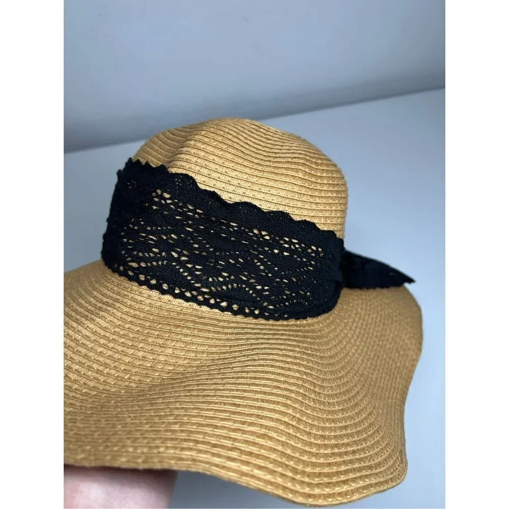 Vintage Women's 100% Straw Hat One Size Black Band in back with Bow - Picture 4 of 9